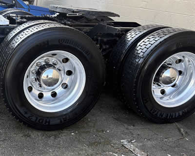 Semi-Truck Wheel and Tire Cleaning TN